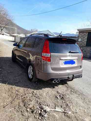 Hyundai i30 2011, 235,300 km - 1.6 l - Şəki
