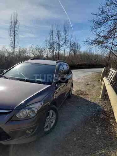 Hyundai i30 2011, 235,300 km - 1.6 l - Şəki
