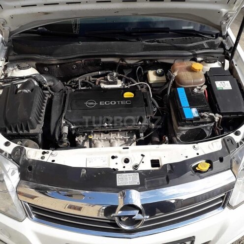 Opel Astra 2007, 250,000 km - 1.8 l - Şəmkir