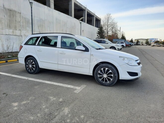 Opel Astra 2009, 245,000 km - 1.4 l - Şəmkir