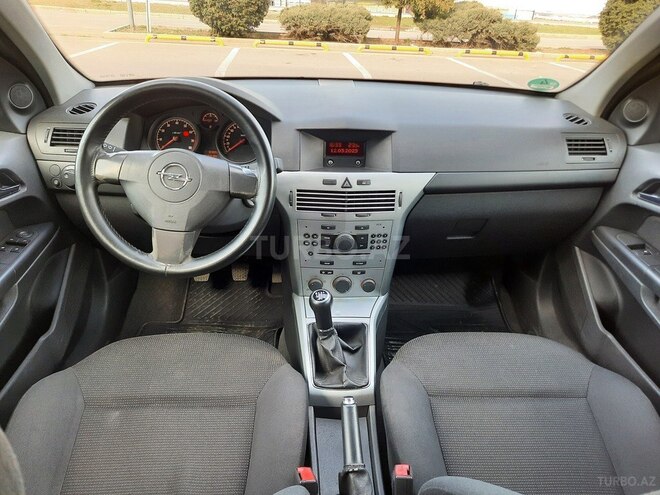 Opel Astra 2009, 245,000 km - 1.4 l - Şəmkir