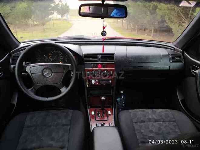 Mercedes C 220 2000, 345,800 km - 2.2 l - Bakı