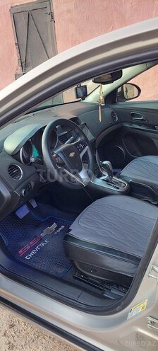 Chevrolet Cruze 2012, 172,282 km - 1.4 l - Salyan