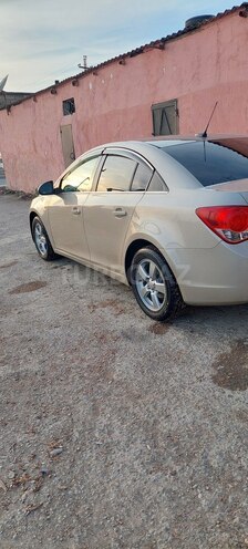 Chevrolet Cruze 2012, 172,282 km - 1.4 l - Salyan