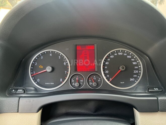 Volkswagen Tiguan 2009, 194,000 km - 2.0 л - Gəncə