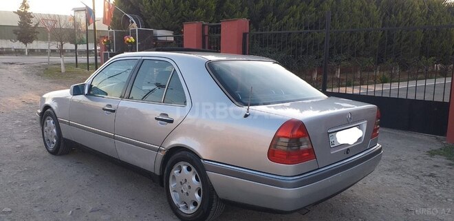 Mercedes C 180 1994, 350,000 km - 1.8 l - Beyləqan