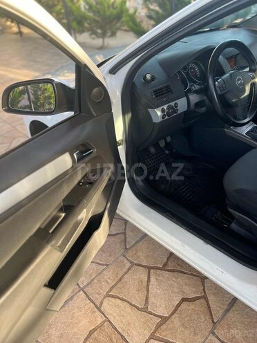 Opel Astra 2006, 230,000 km - 1.3 l - Hacıqabul