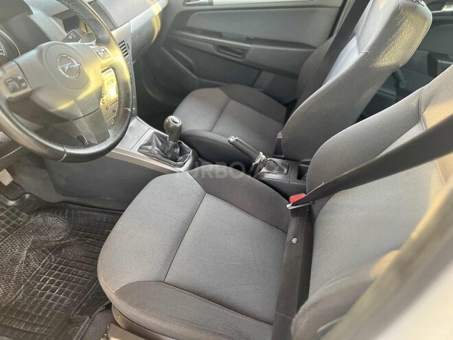 Opel Astra 2006, 230,000 km - 1.3 l - Hacıqabul