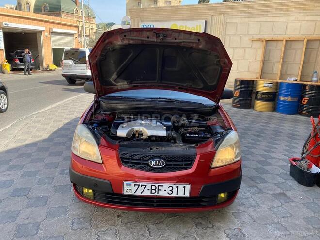 Kia Rio 2005, 261,000 km - 1.5 l - Bakı