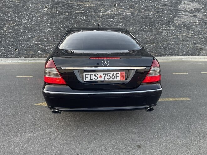 Mercedes E 220 2007, 196,500 km - 2.2 l - Bakı