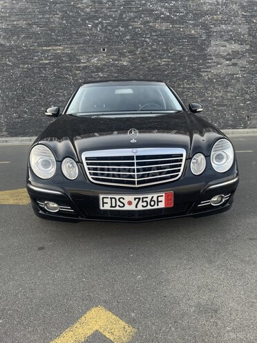 Mercedes E 220 2007, 196,500 km - 2.2 l - Bakı