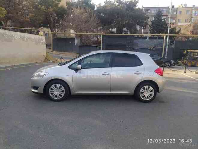 Toyota Auris 2007, 186,000 km - 1.4 л - Bakı