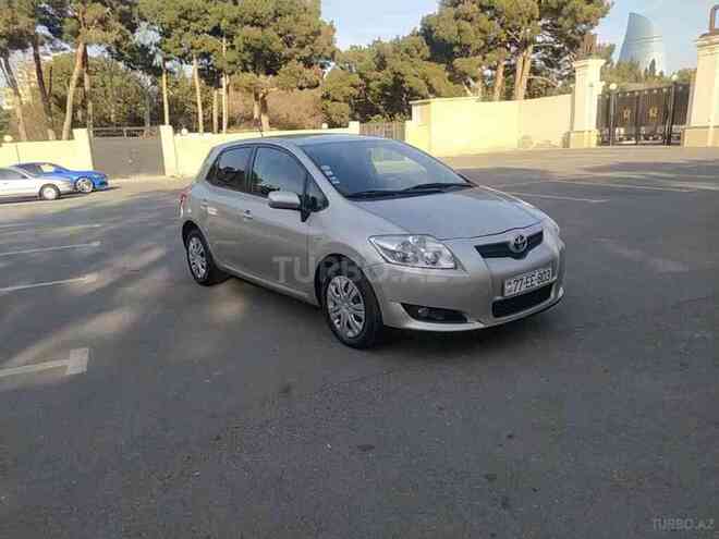 Toyota Auris 2007, 186,000 km - 1.4 л - Bakı