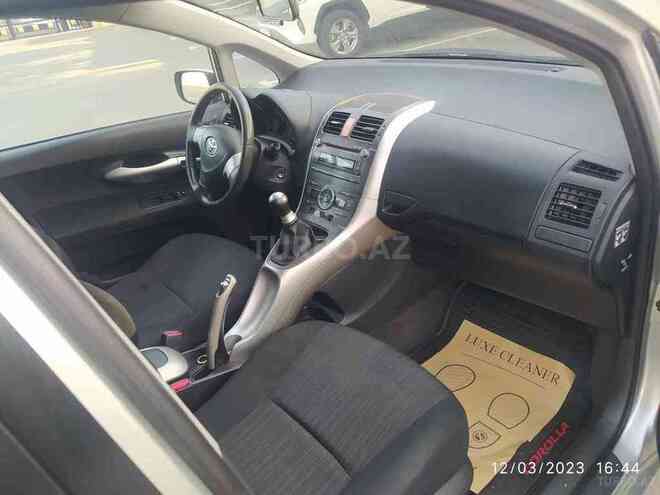 Toyota Auris 2007, 186,000 km - 1.4 л - Bakı