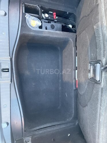 Mercedes E 220 2007, 196,500 km - 2.2 l - Bakı