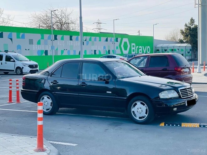 Mercedes C 180 1994, 211,846 km - 1.8 l - Bakı