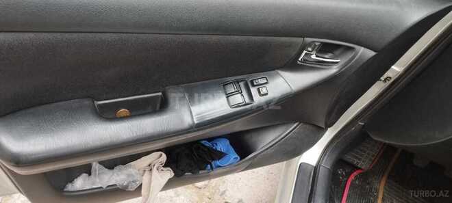 Toyota Corolla 2005, 202,176 km - 1.4 л - Mingəçevir