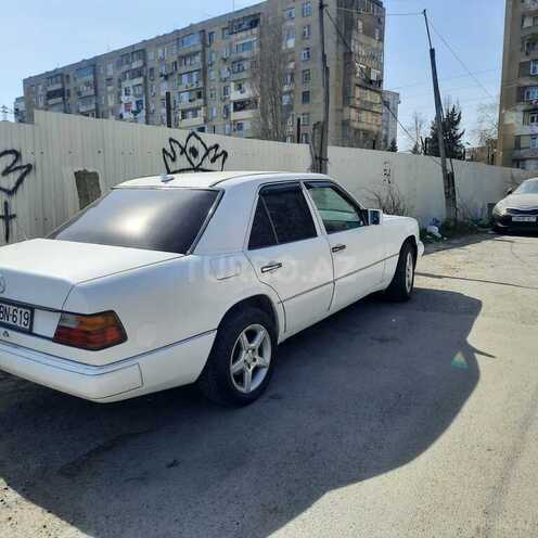 Mercedes E 230 1991, 432,000 km - 2.3 l - Bakı