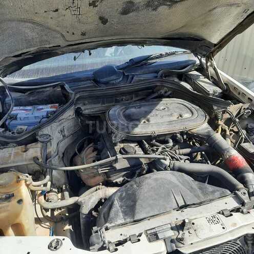 Mercedes E 230 1991, 432,000 km - 2.3 l - Bakı