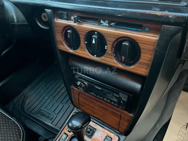 Mercedes 190 1992, 325,480 km - 2.0 l - Bakı