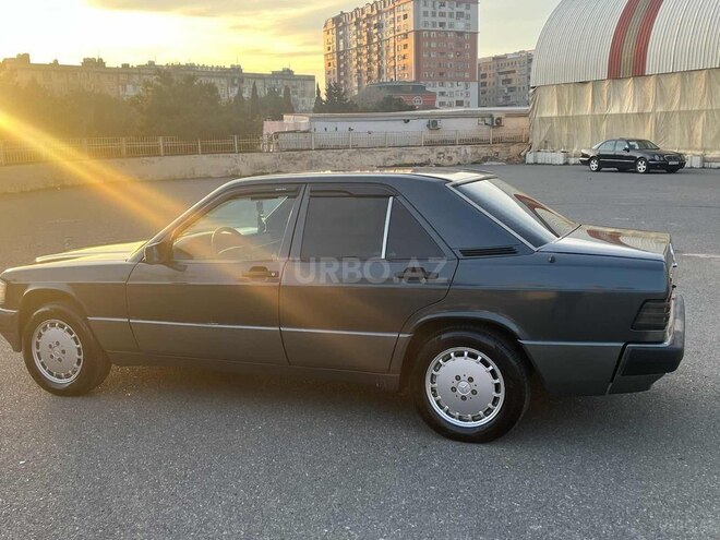 Mercedes 190 1992, 325,480 km - 2.0 l - Bakı
