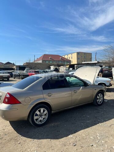 Ford Mondeo 2004, 25,000 km - 2.0 l - Gəncə