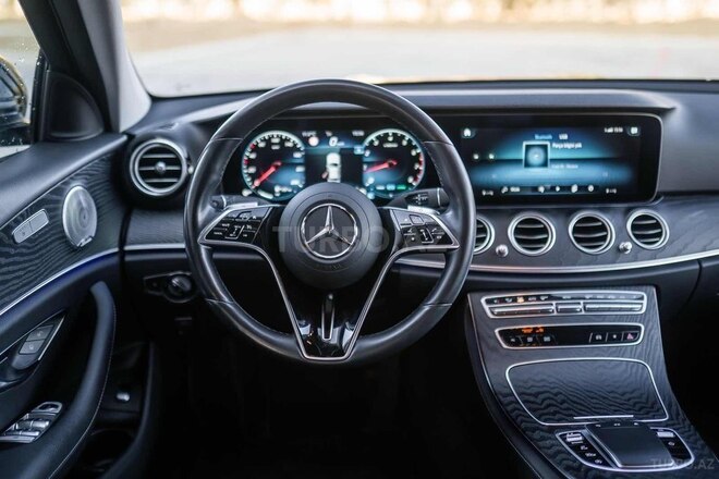 Mercedes E 200 2021, 35,000 km - 2.0 l - Bakı