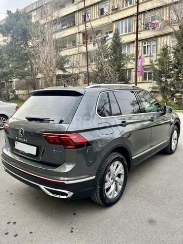 Volkswagen Tiguan 2021, 6,000 km - 2.0 л - Bakı