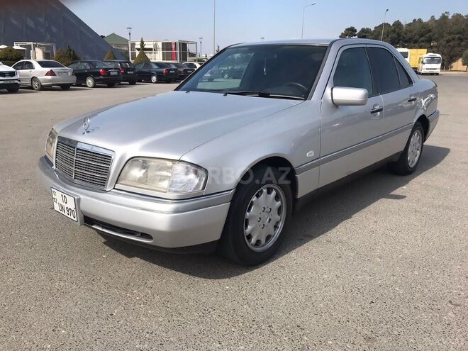 Mercedes C 220 1994, 260,000 km - 2.2 л - Bakı