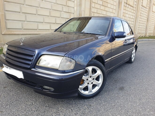 Mercedes C 220 1999, 350,000 km - 2.2 l - Bakı