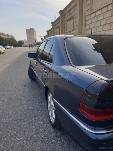 Mercedes C 220 1999, 350,000 km - 2.2 l - Bakı