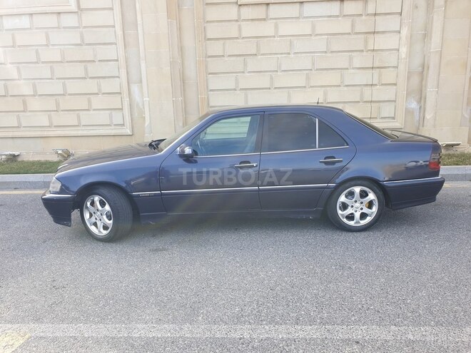 Mercedes C 220 1999, 350,000 km - 2.2 l - Bakı