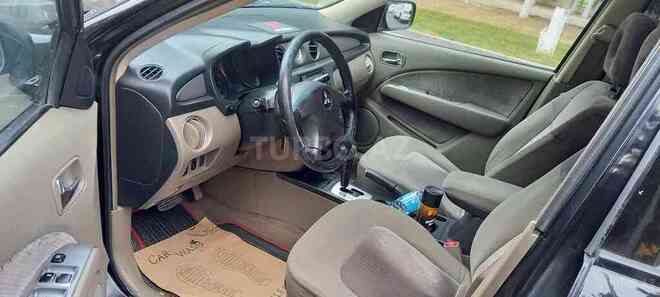 Mitsubishi Outlander 2003, 213,542 km - 2.4 l - Sumqayıt