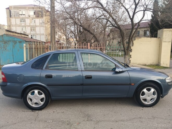 Opel Vectra 1997, 254,555 km - 1.6 l - Sumqayıt