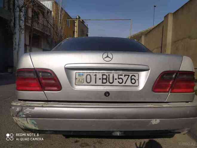 Mercedes E 200 1998, 380,000 km - 2.0 л - Bakı