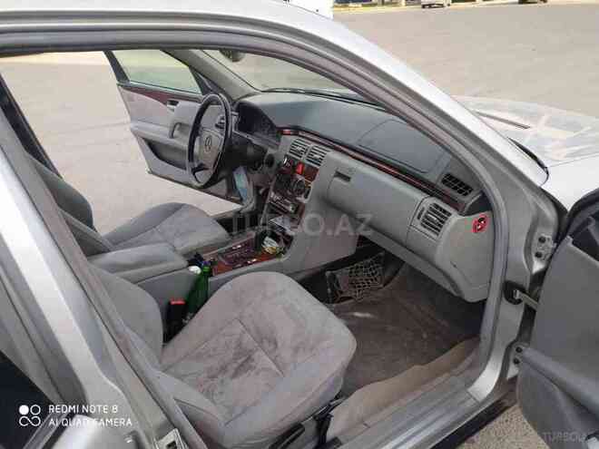 Mercedes E 200 1998, 380,000 km - 2.0 л - Bakı
