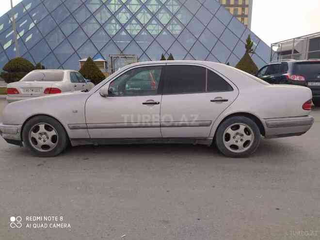 Mercedes E 200 1998, 380,000 km - 2.0 л - Bakı