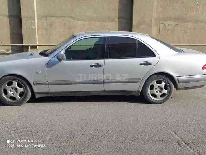 Mercedes E 200 1998, 380,000 km - 2.0 л - Bakı