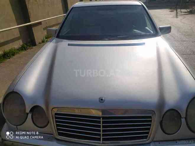Mercedes E 200 1998, 380,000 km - 2.0 л - Bakı