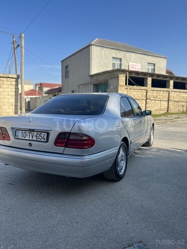 Mercedes E 230 1995, 412,286 km - 2.3 l - Bakı