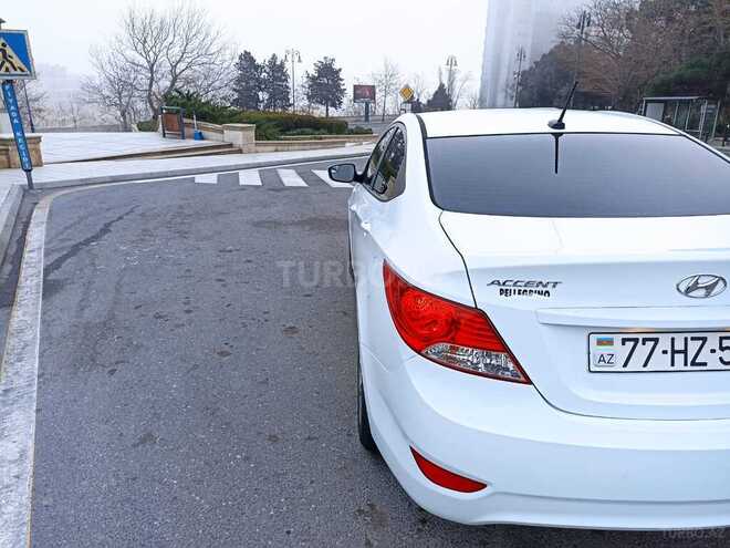 Hyundai Accent 2014, 120,000 km - 1.6 l - Bakı