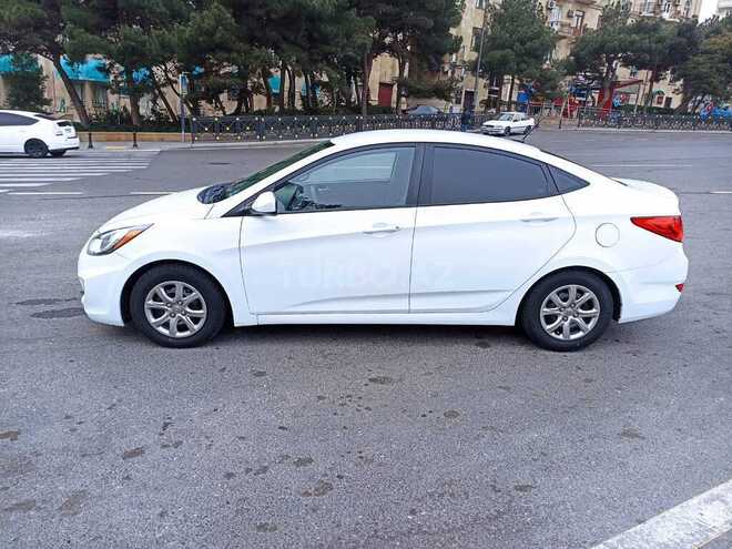 Hyundai Accent 2014, 120,000 km - 1.6 l - Bakı