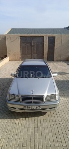 Mercedes C 180 1998, 458,000 km - 1.8 l - Ucar