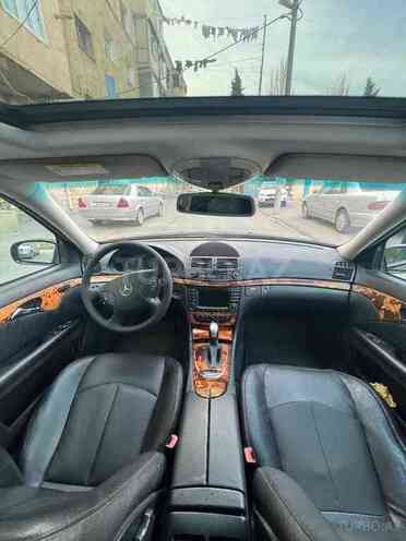 Mercedes E 270 2005, 271,000 km - 2.7 l - Bakı