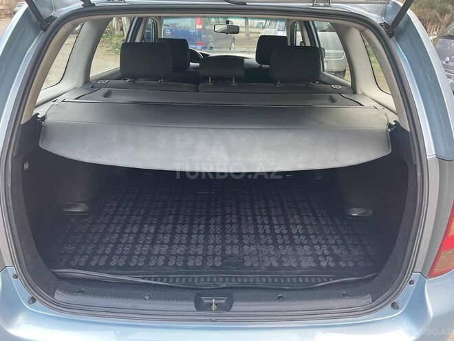 Toyota Corolla 2005, 188,000 km - 1.4 l - Bakı