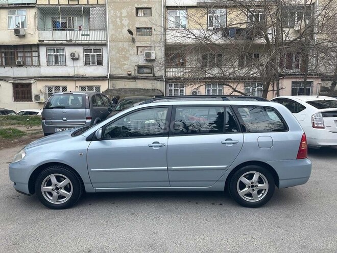 Toyota Corolla 2005, 188,000 km - 1.4 l - Bakı