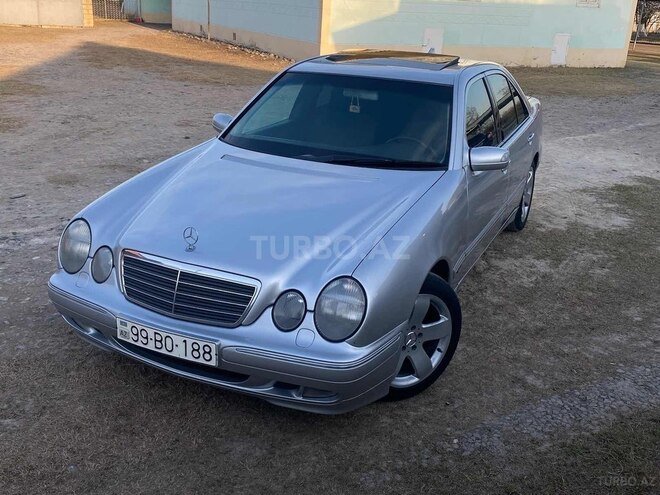 Mercedes E 240 2000, 289,300 km - 2.4 l - Saatlı