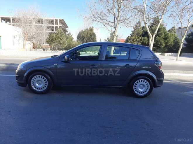 Opel Astra 2009, 232,000 km - 1.4 l - Bakı