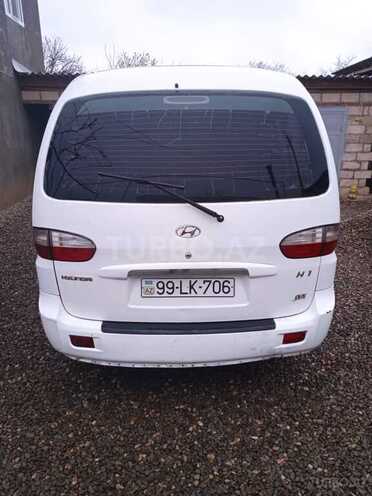 Hyundai H-1 2006, 185,560 km - 2.5 l - Qusar