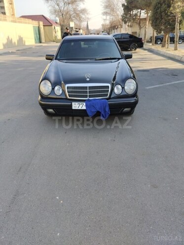 Mercedes E 200 1997, 490,000 km - 2.0 л - Bakı